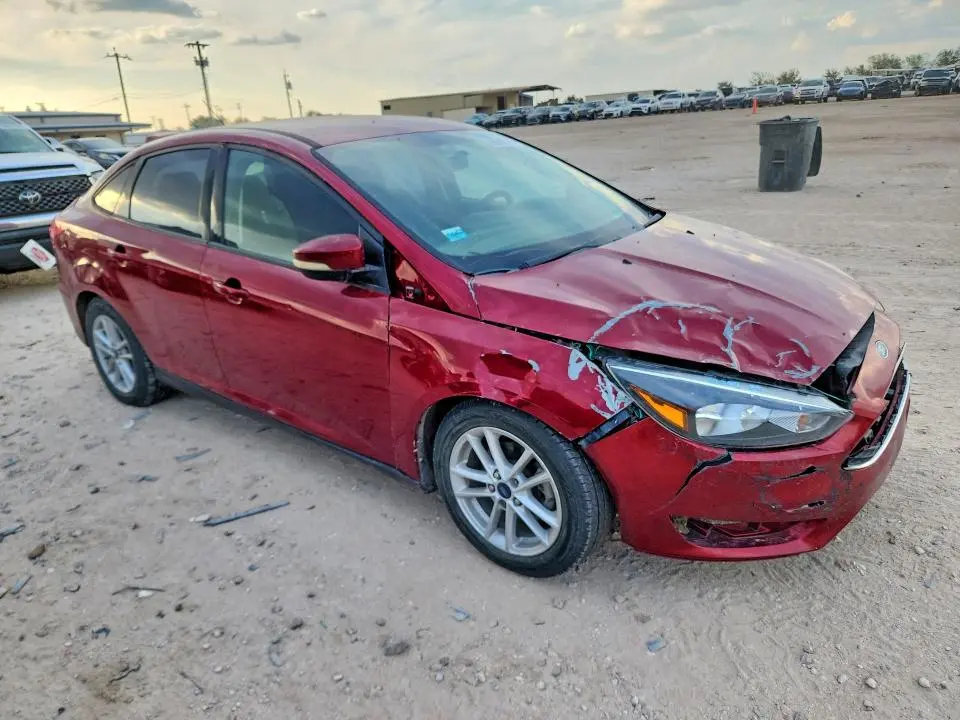 2017 FORD FOCUS SE  