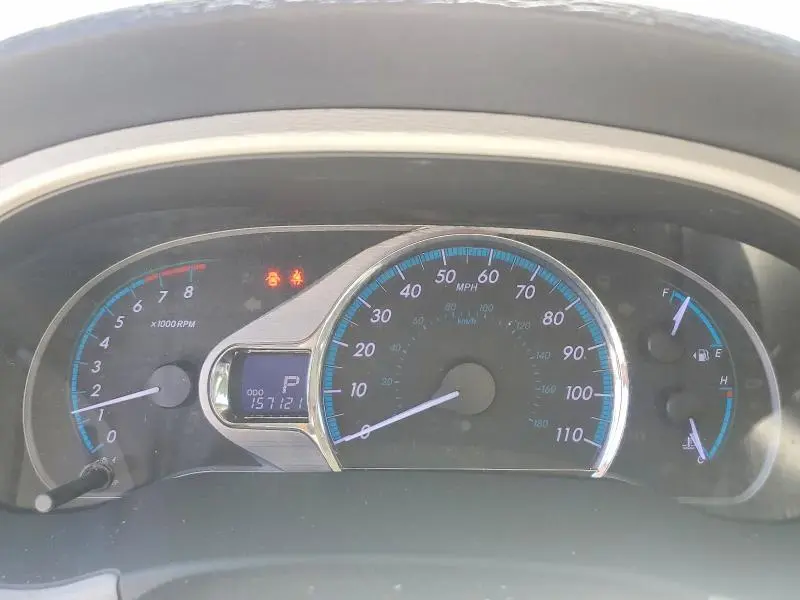 2014 TOYOTA SIENNA XLE 8-PASSENGER  