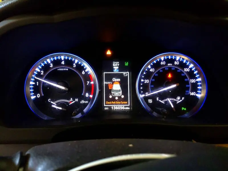 2015 TOYOTA HIGHLANDER LIMITED  