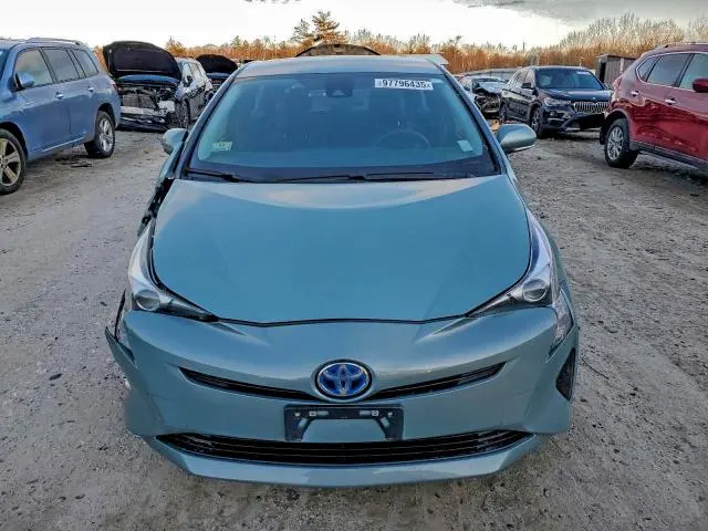 2017 TOYOTA PRIUS   