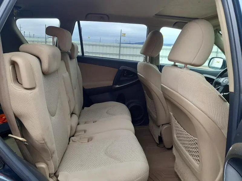 2011 TOYOTA RAV4   