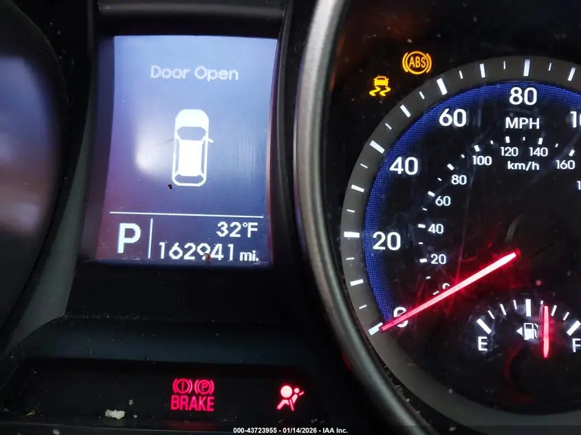 2016 HYUNDAI SANTA FE SE