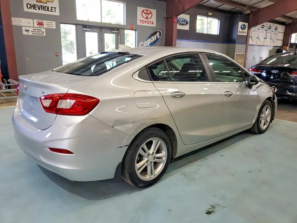 2016 CHEVROLET CRUZE LT  