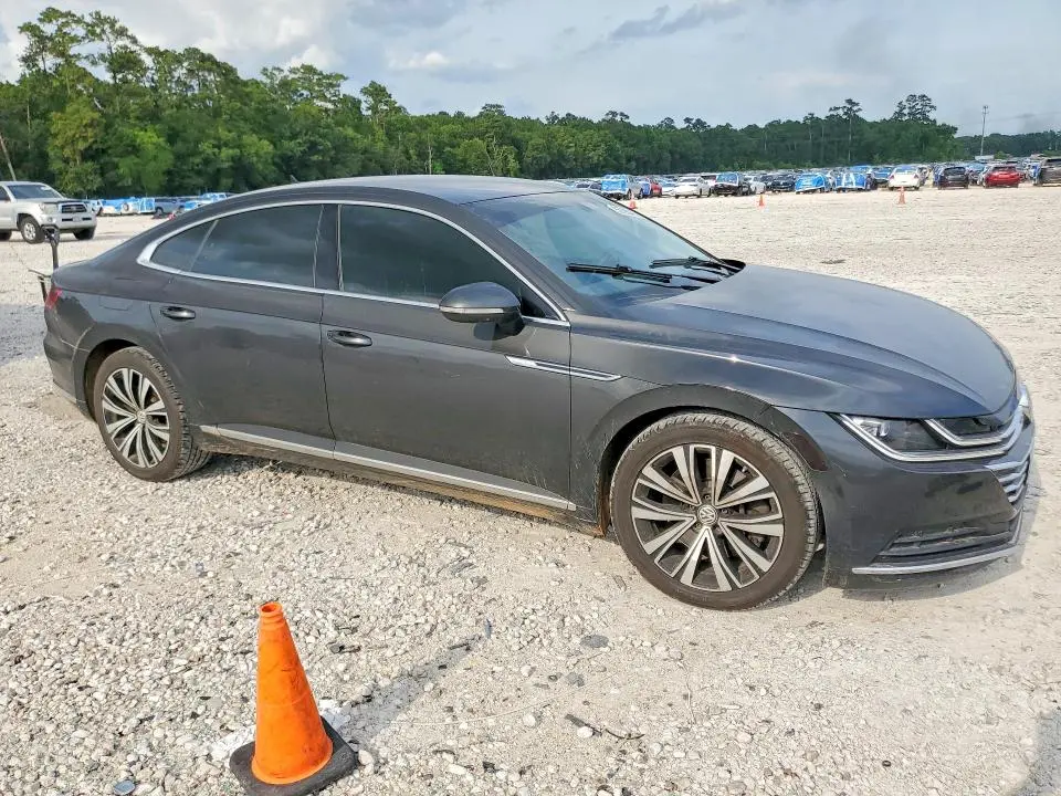 2019 VOLKSWAGEN ARTEON SE  