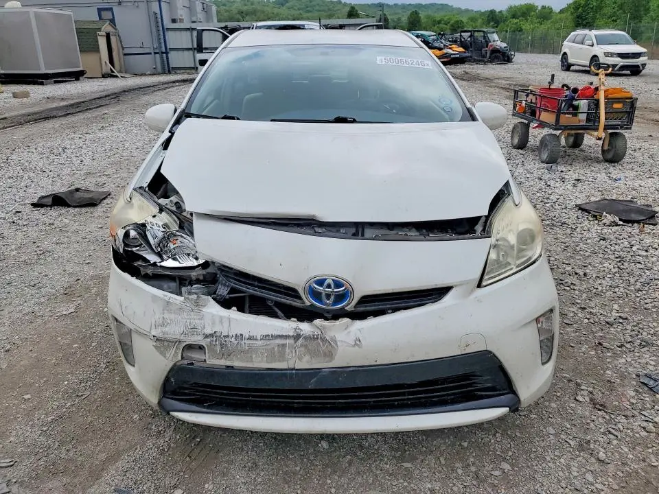 2014 TOYOTA PRIUS TWO  