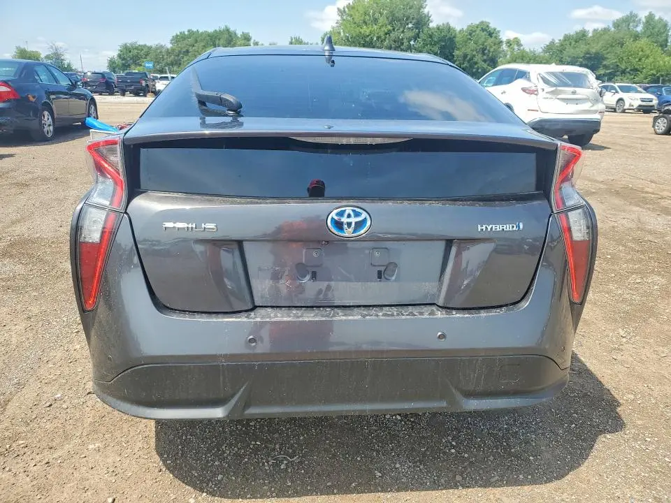 2018 TOYOTA PRIUS FOUR TOURING  
