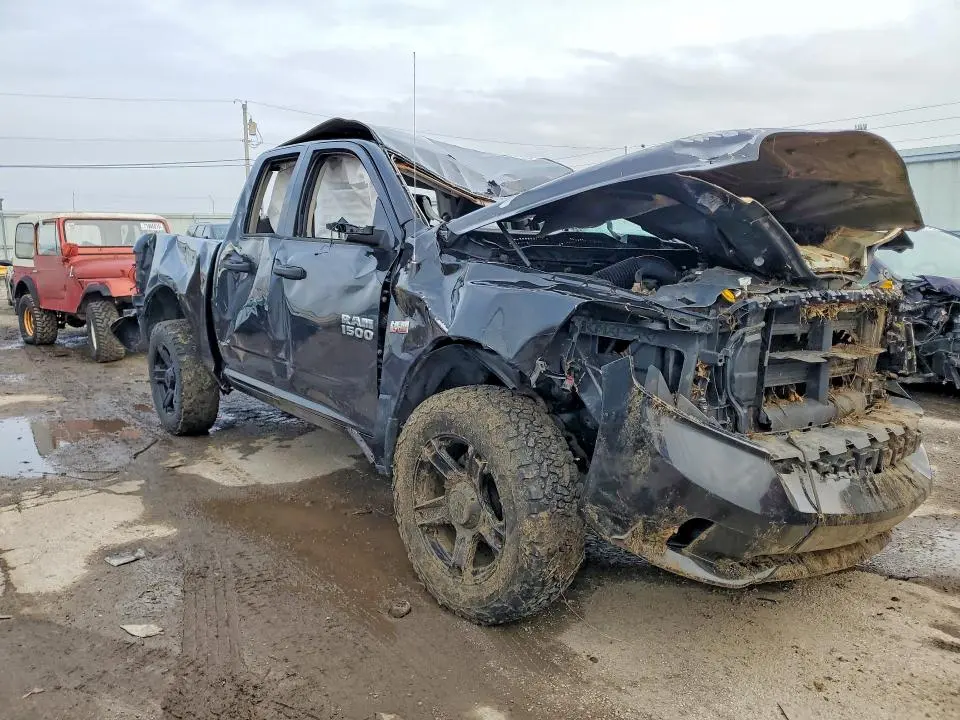 2016 RAM 1500 ST  