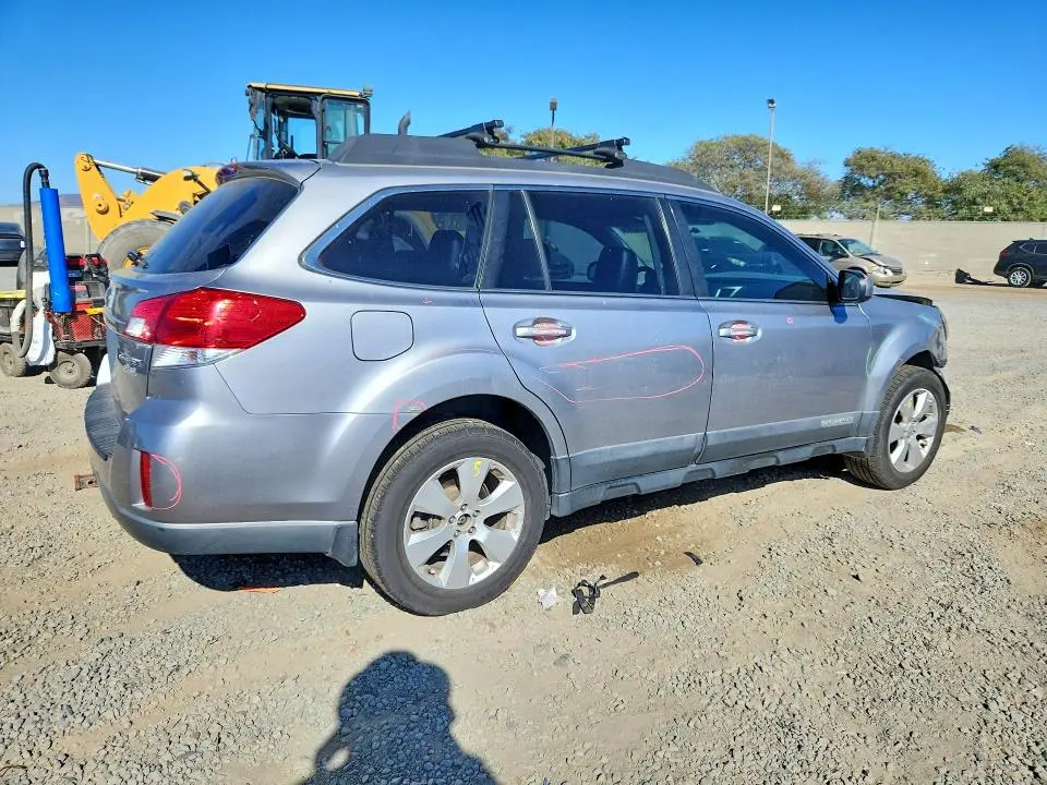 2010 SUBARU OUTBACK 2.5I LIMITED  
