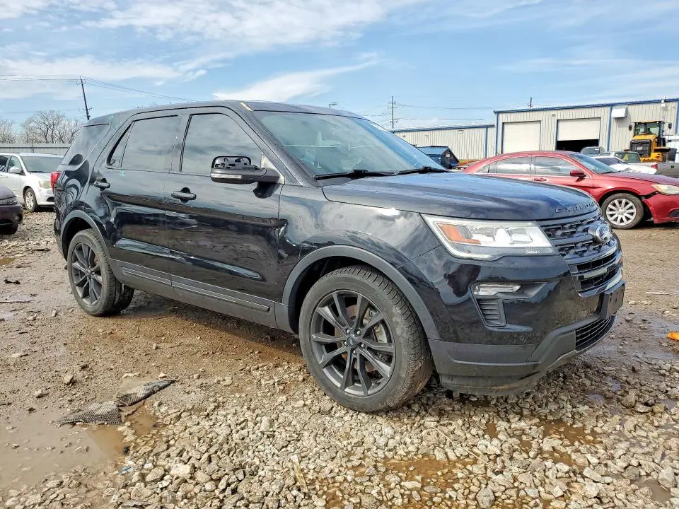 2018 FORD EXPLORER XLT  