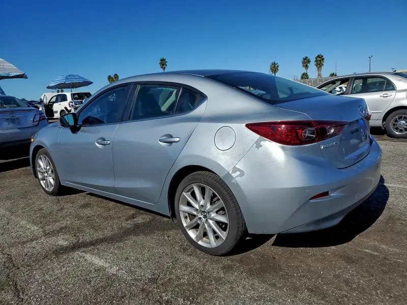 2017 MAZDA 3 TOURING  