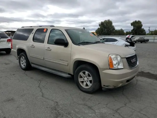2011 GMC YUKON XL C1500 SLE  