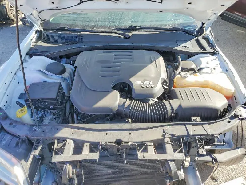 2018 CHRYSLER 300 LIMITED  