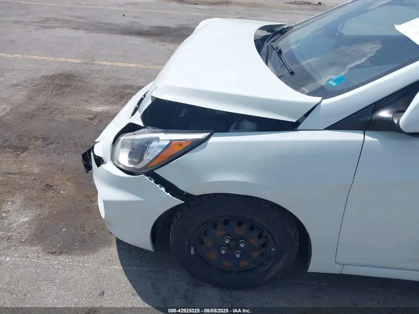 2016 HYUNDAI ACCENT SE