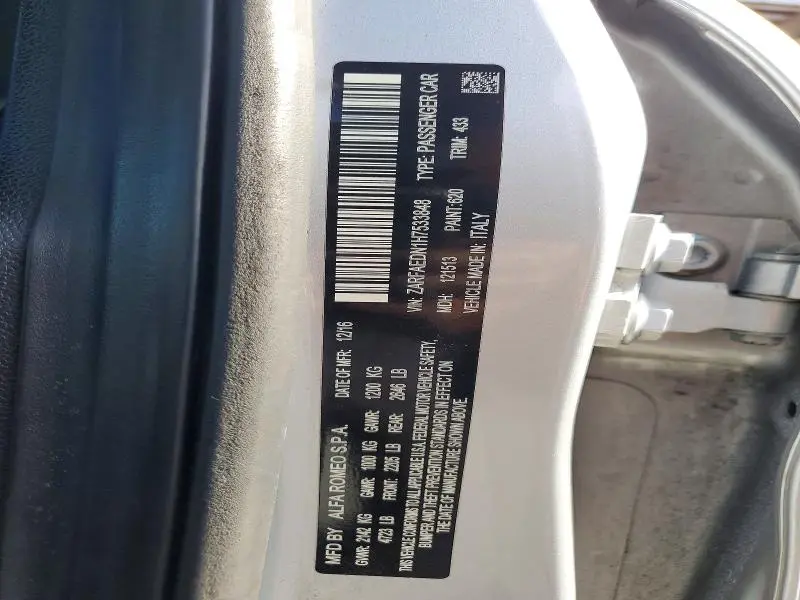 2017 ALFA ROMEO GIULIA Q4  