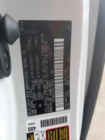 2024 TOYOTA SIENNA XLE  