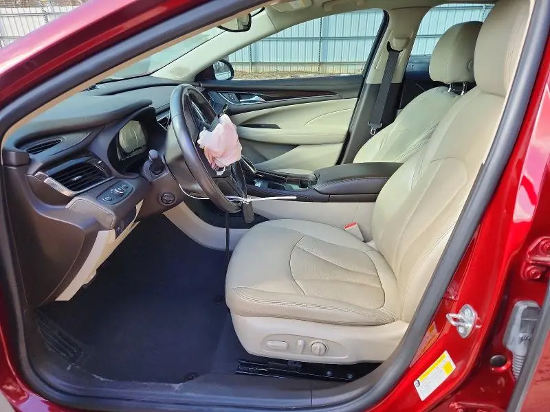 2017 BUICK LACROSSE ESSENCE  