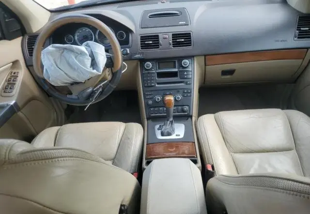 2010 VOLVO XC90 V8  