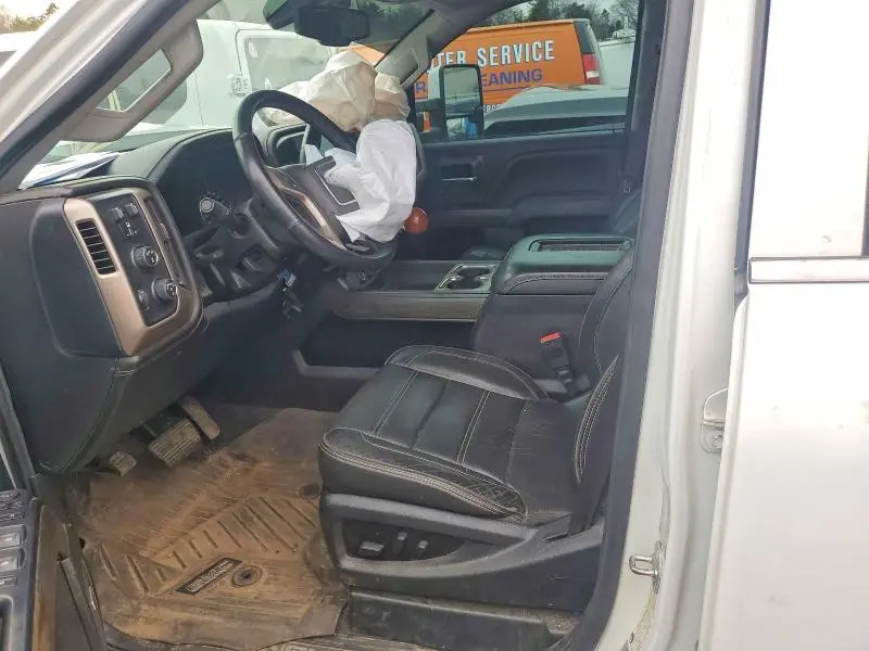 2019 GMC SIERRA K3500 DENALI  