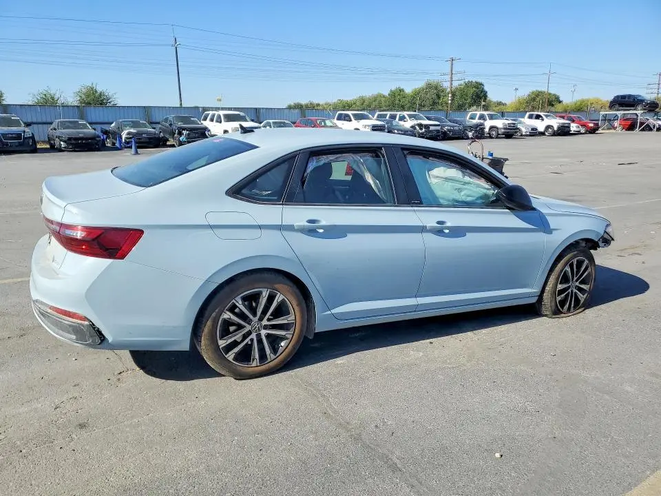 2025 VOLKSWAGEN JETTA SPORT  