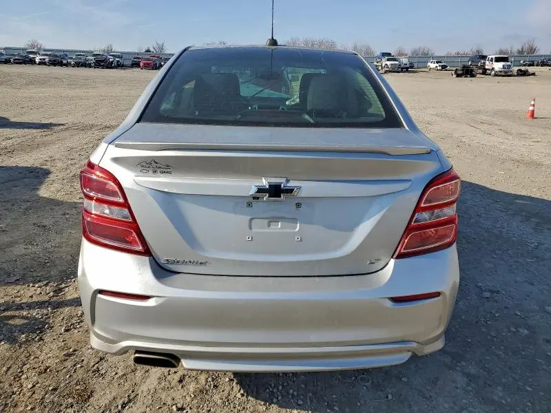 2018 CHEVROLET SONIC LT  