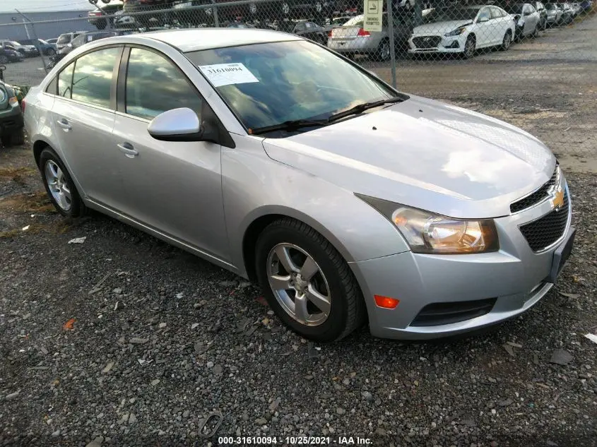 2013 CHEVROLET CRUZE 1LT
