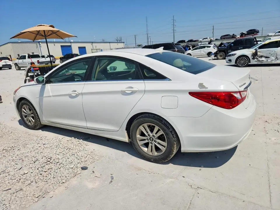 2013 HYUNDAI SONATA   