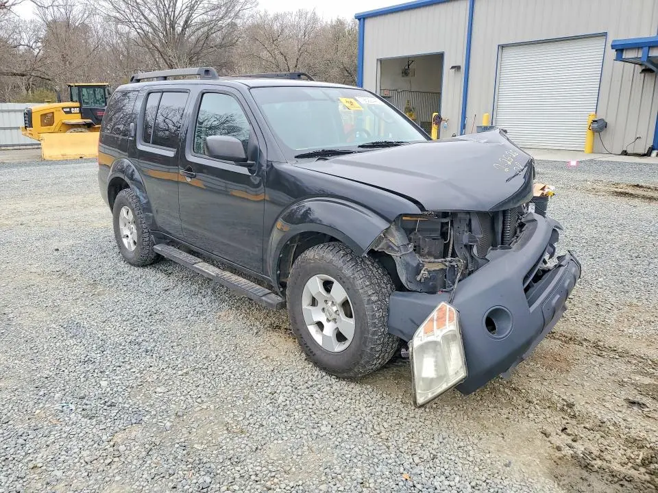 2012 NISSAN PATHFINDER S  