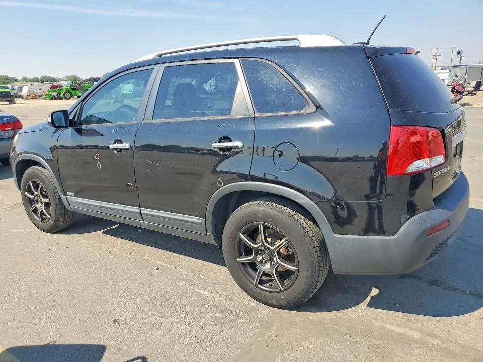 2011 KIA SORENTO LX  