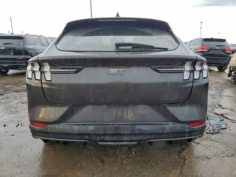 2022 FORD MUSTANG MACH-E GT  