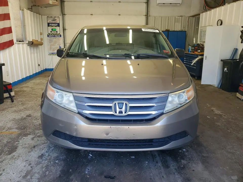 2012 HONDA ODYSSEY LX  