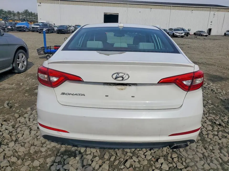 2015 HYUNDAI SONATA SE  