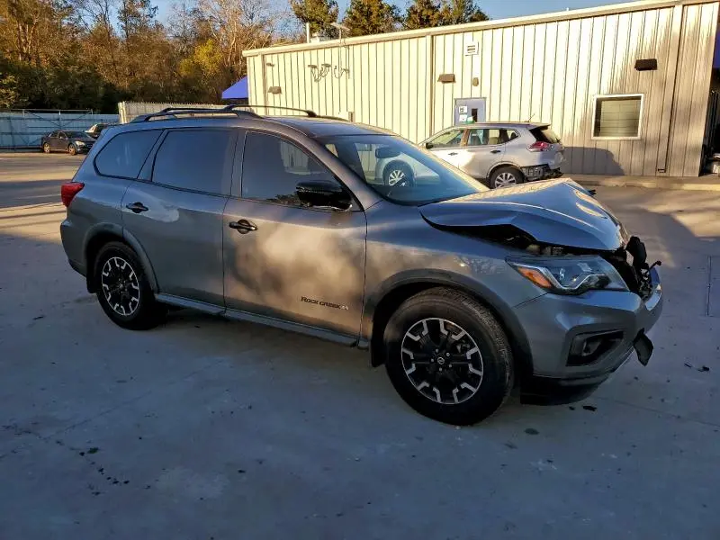2019 NISSAN PATHFINDER S  
