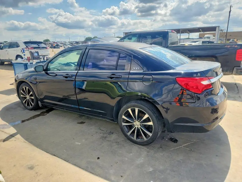 2012 CHRYSLER 200 TOURING  