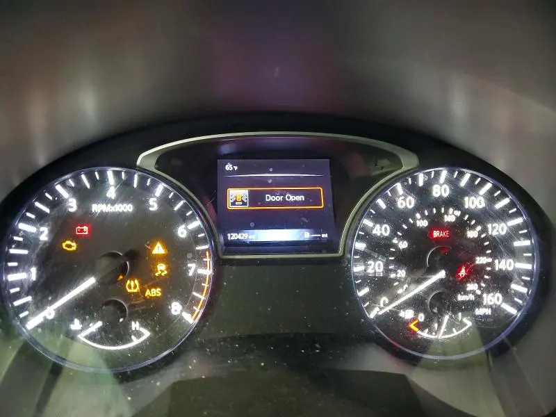 2017 NISSAN ALTIMA 2.5 SR  