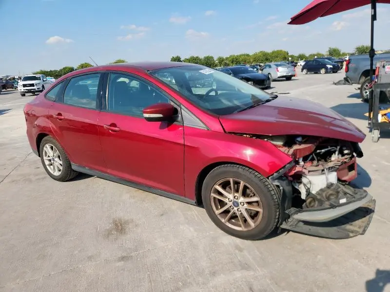 2015 FORD FOCUS SE  