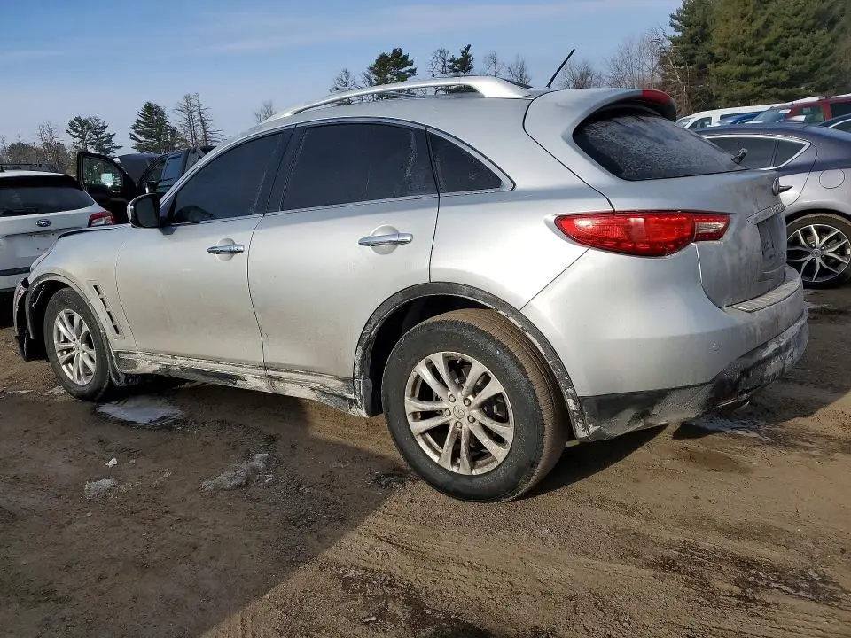 2014 INFINITI QX70   