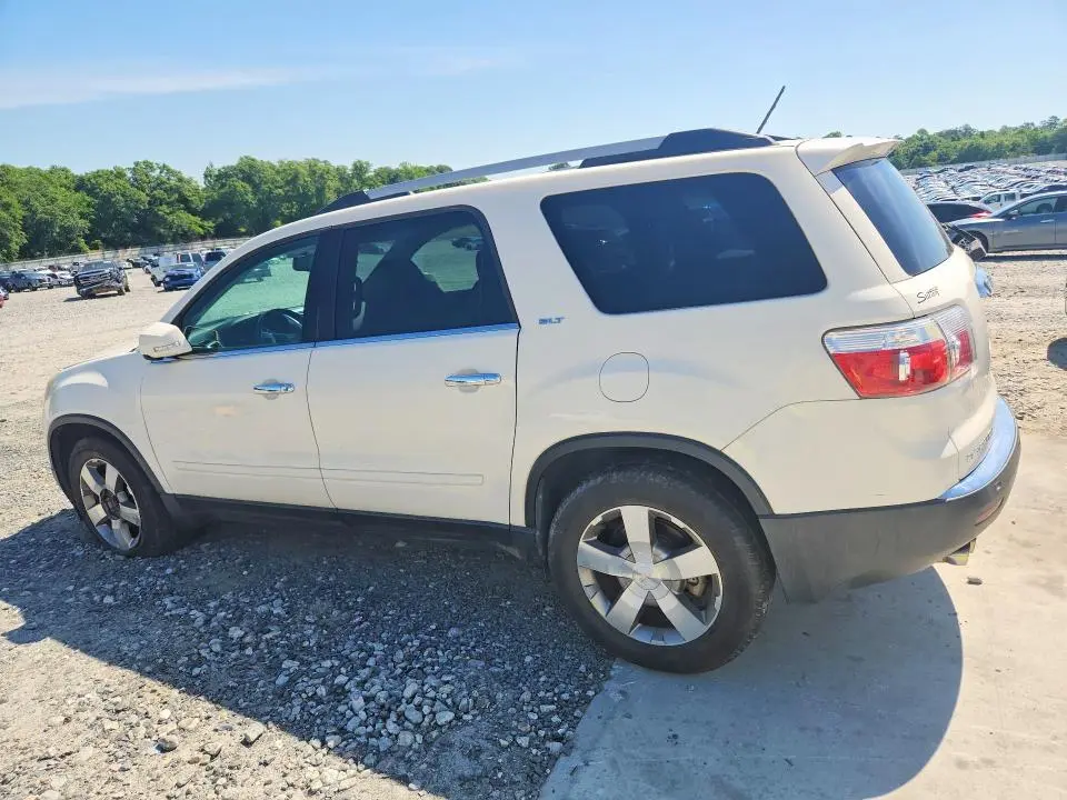 2011 GMC ACADIA SLT-1  