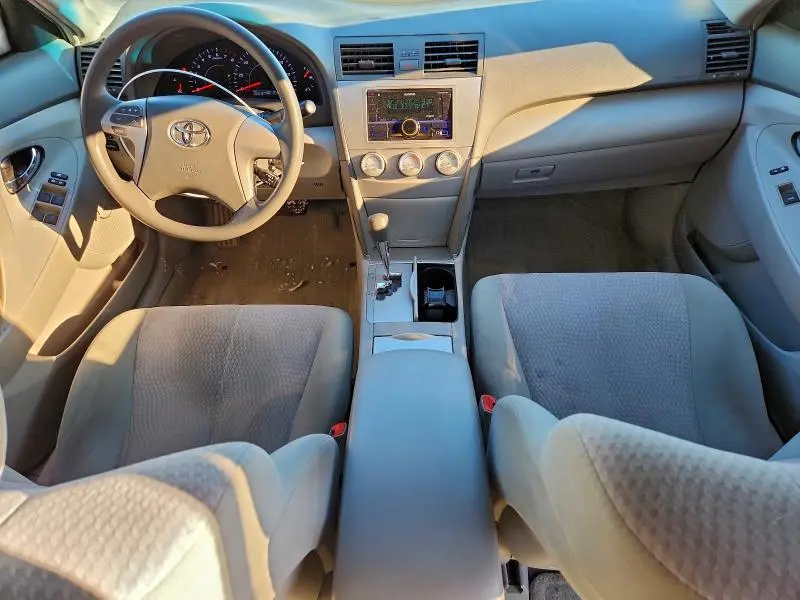 2010 TOYOTA CAMRY BASE  