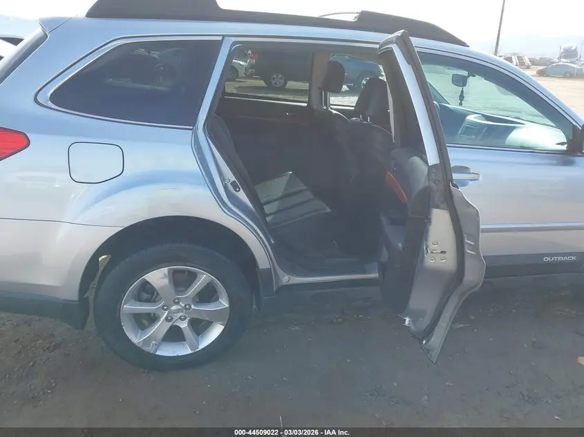 2013 SUBARU OUTBACK 2.5I LIMITED