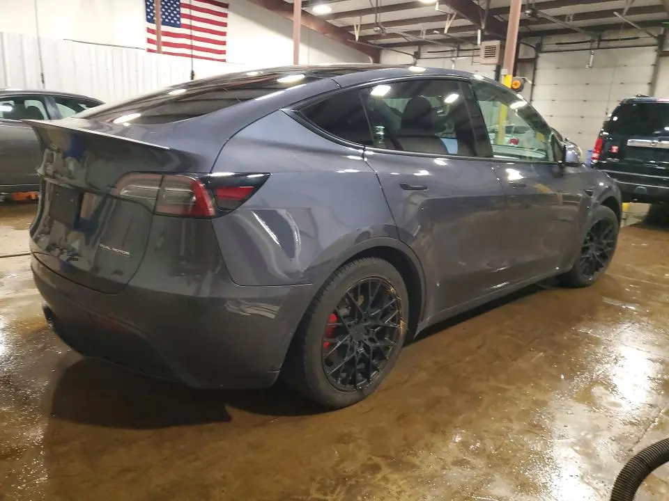 2022 TESLA MODEL Y   