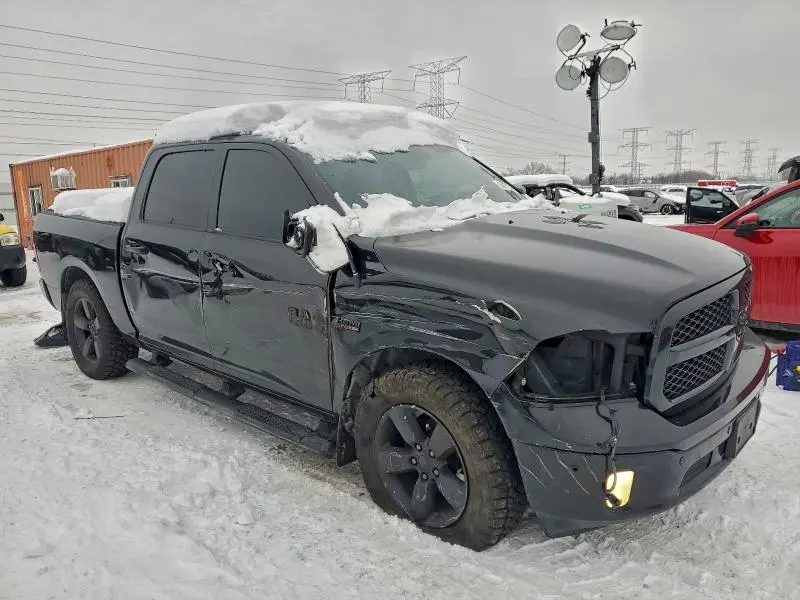 2018 RAM 1500 SLT  