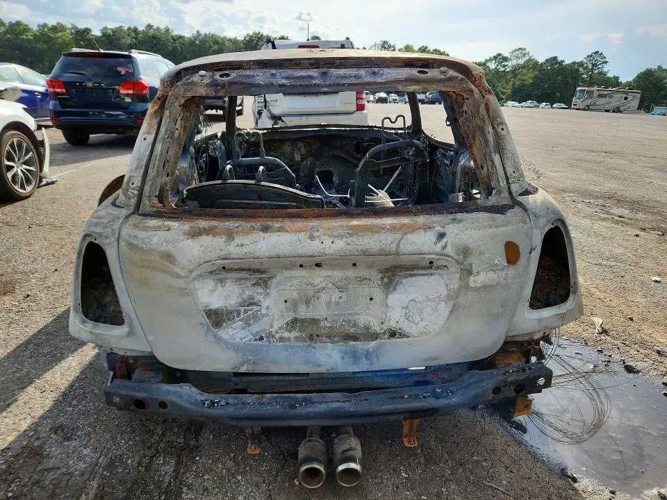 2012 MINI COOPER S  