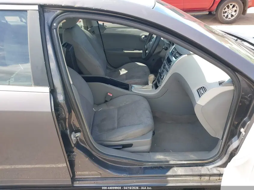 2011 CHEVROLET MALIBU LS