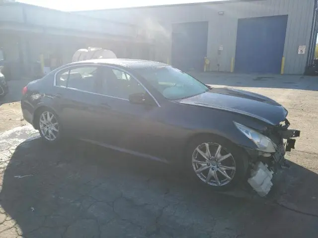 2011 INFINITI G37   
