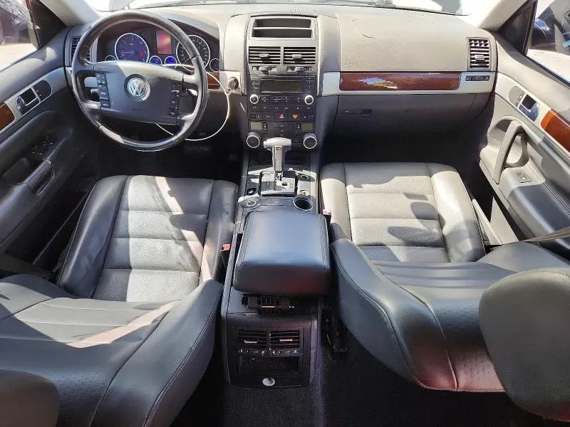 2010 VOLKSWAGEN TOUAREG TDI  