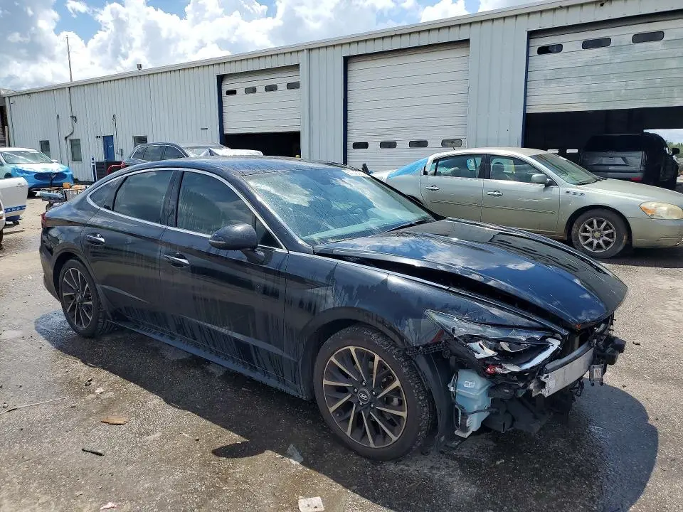2020 HYUNDAI SONATA SEL PLUS  