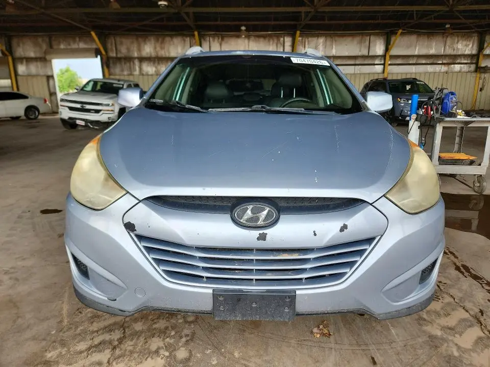 2011 HYUNDAI TUCSON GLS  