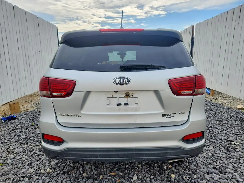2020 KIA SORENTO S  