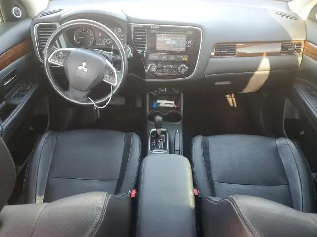 2014 MITSUBISHI OUTLANDER SE