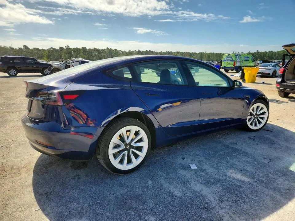 2021 TESLA MODEL 3   